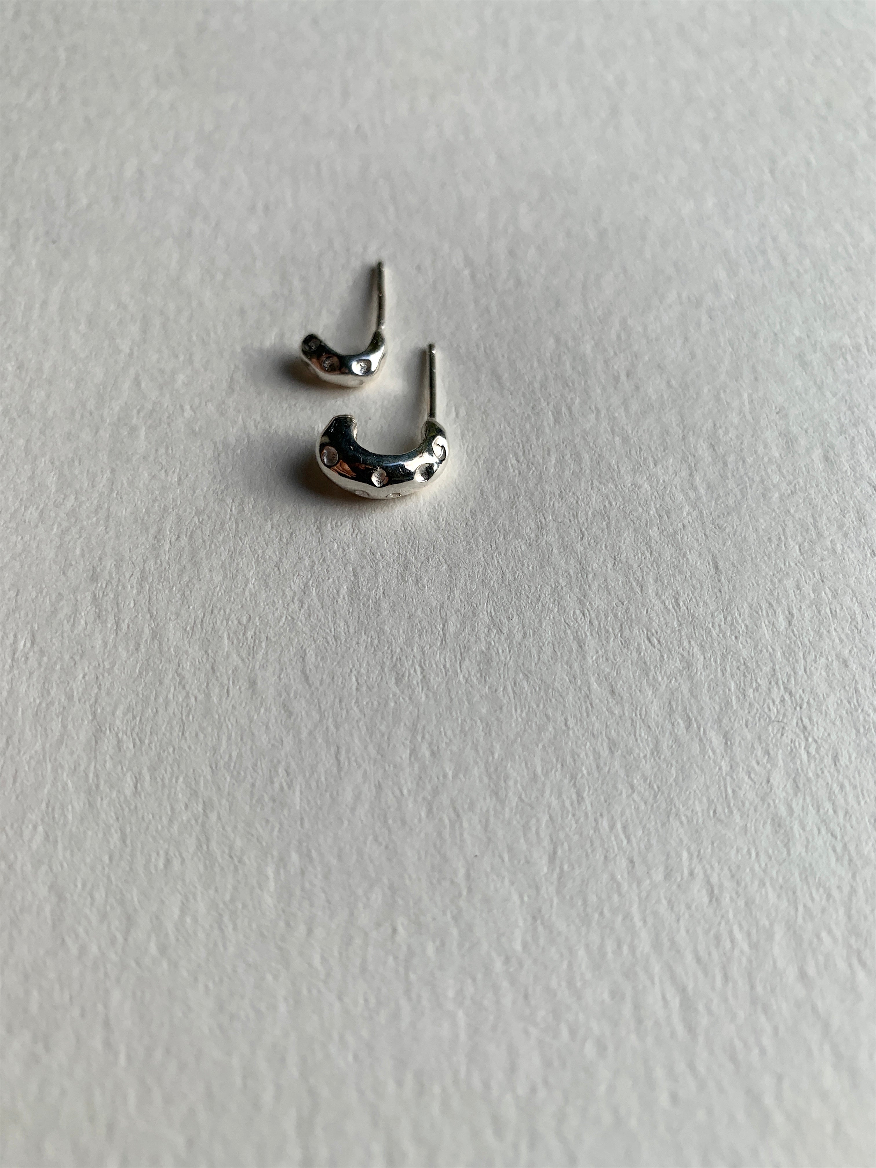 Mini Demi Hoops