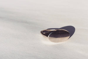 Flat Oval Signet